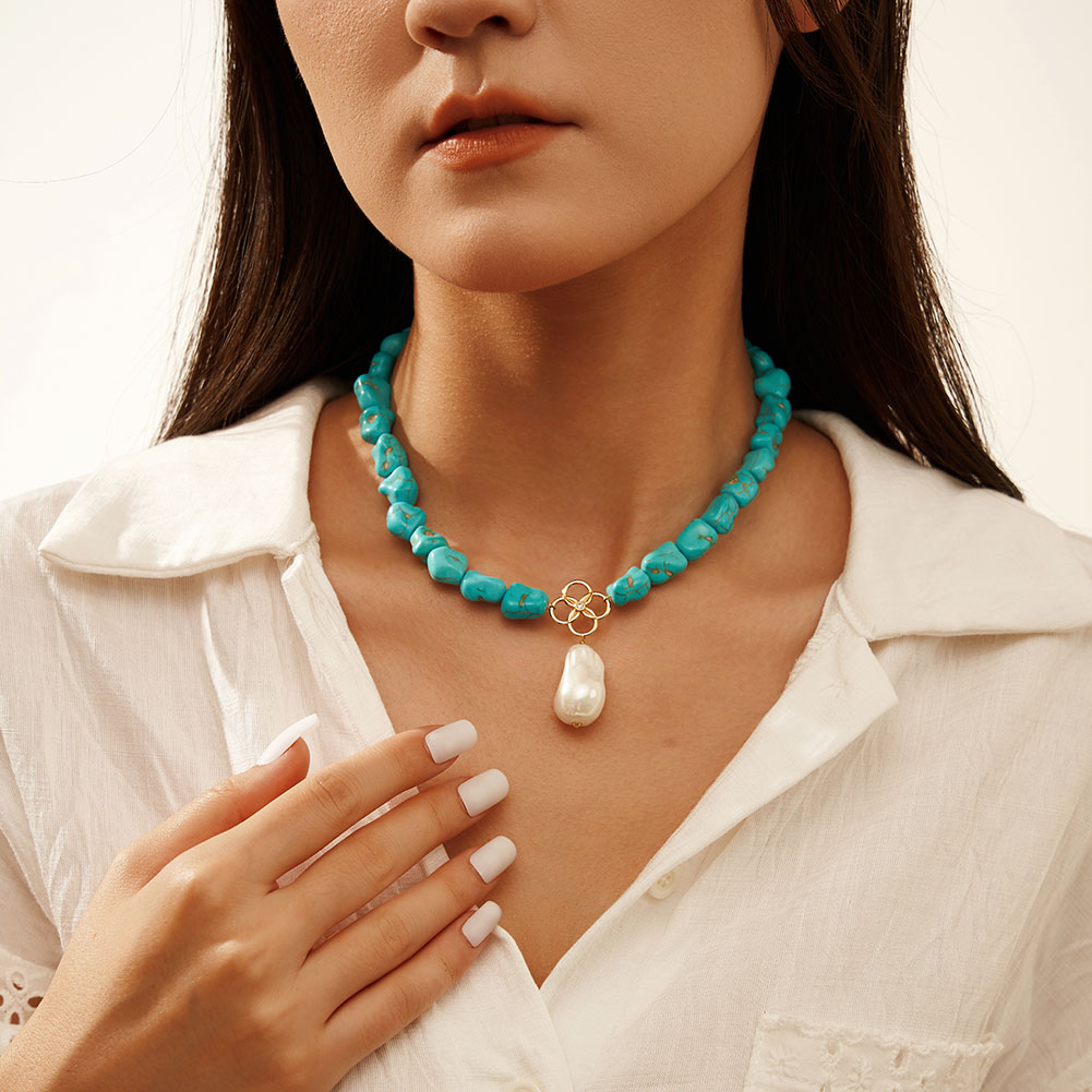 Серебряное колье 925 пробы