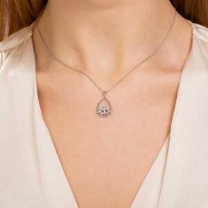 Ожерелье с бриллиантом 0,33 карат