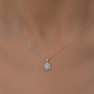 Ожерелье с бриллиантом 0,10 карат