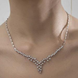 Ожерелье с бриллиантом 0,22 карат