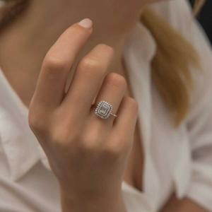 Sõrmus teemantidega 0,20 karaati
