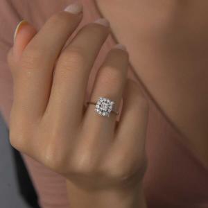 Sõrmus teemantidega 0,10 karaati